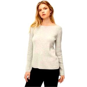 Gorgeous Aritzia Babaton Kitano Sweater Oatmeal Medium with Cross Back Detail